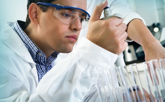 Base de datos de Laboratorios Farmaceuticos en España