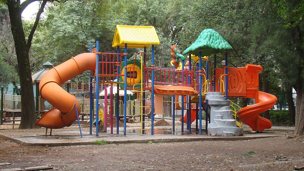 Base de datos de Empresas de Parques infantiles en España